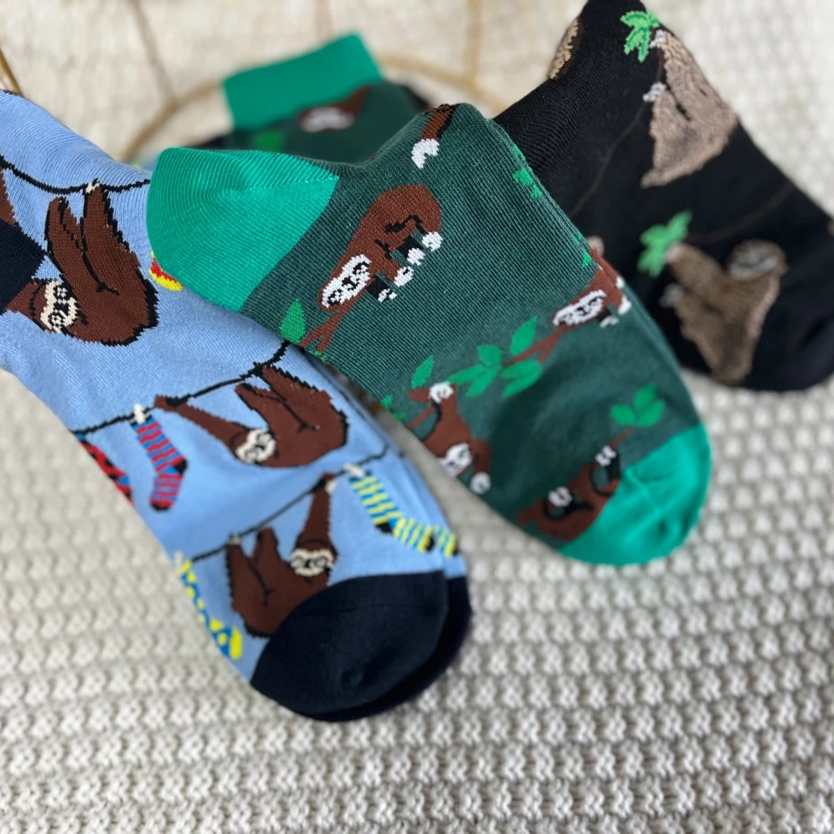 1 Pair Unisex Socks Cartoon Cute Sloth Print Breathable Middle Tube Socks Suit In All Seasons For Daily