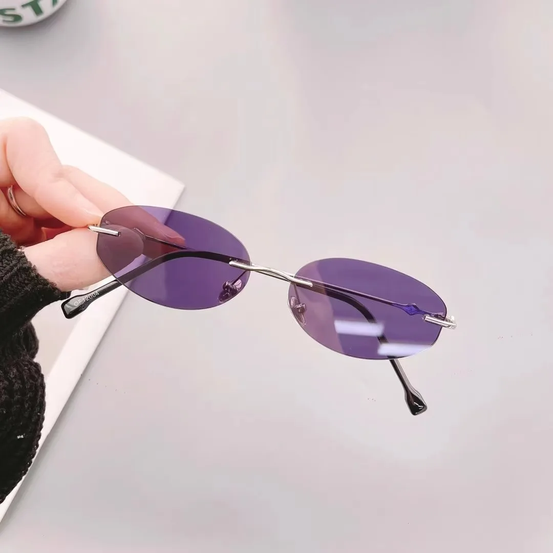 

Wang Jiaer's Same Purple Rimless Sunglasses for Men and Women, High-End Old Money Style Concave Shape Fashionable Sun Protection Sunglasses