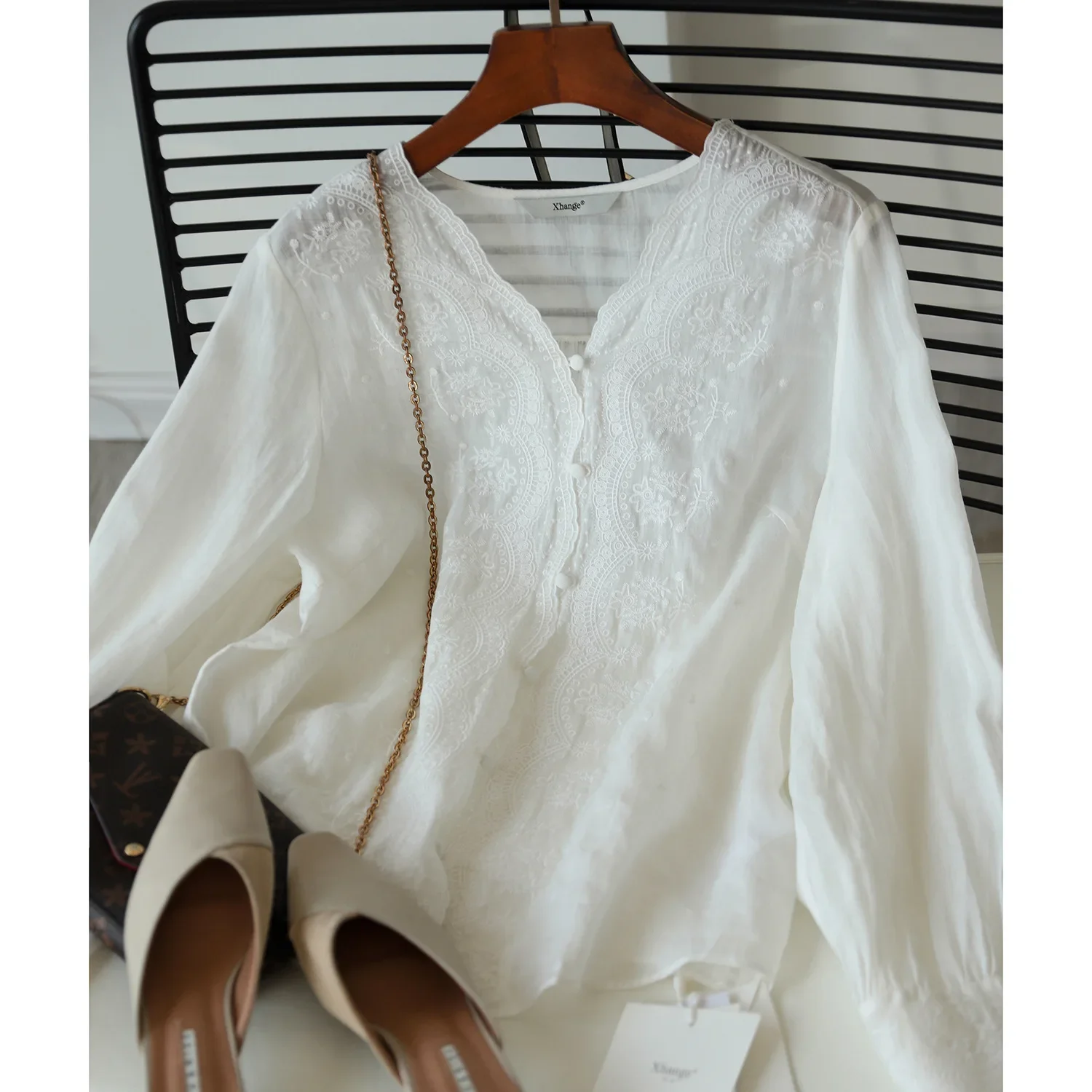 

2025 spring and summer new loose shirt relief embroidery refreshing ramie long-sleeved shirt women