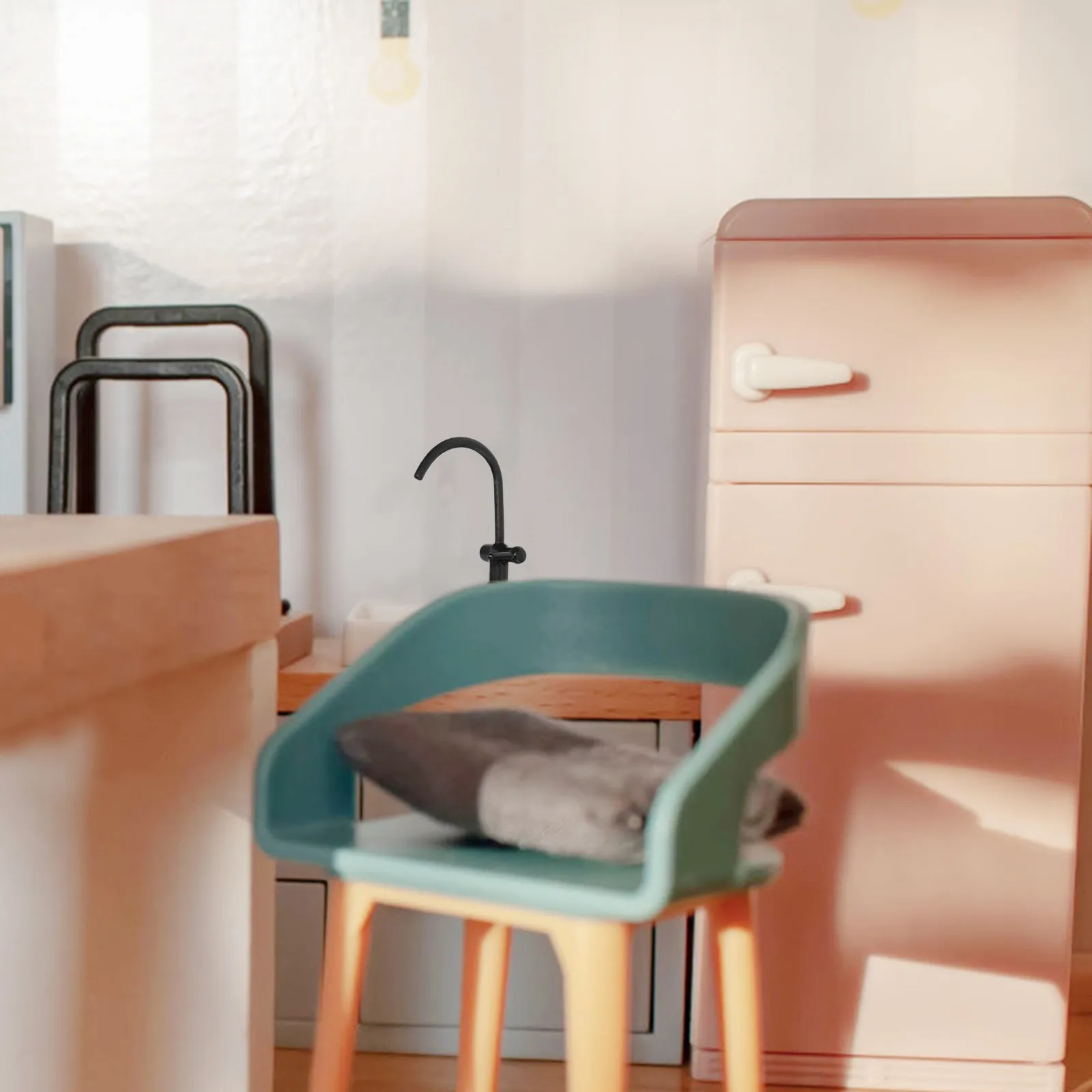 

5Pcs Miniature 1:12 Faucet Realistic Tiny Mixer Tap for Dollhouse Kitchen Bath Decorative Props Dollhouse Tap Miniature Bathtub