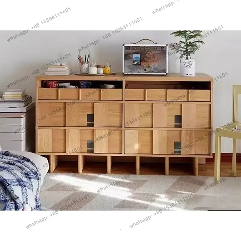 

Entry of the entrance cabinet is opposite the door, solid wood living room shows French light luxury aisle storage