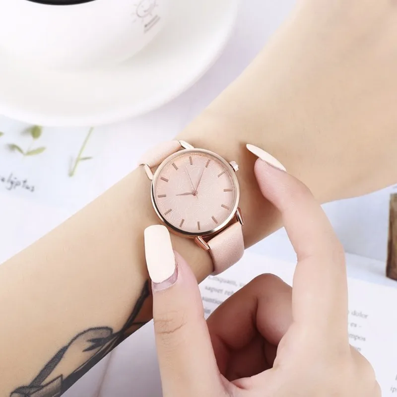 Student Horloge Mode Creatieve Reliëf Bloemen Quartz Horloge Luxe Vrouw Rvs Horloge Relogio Feminino