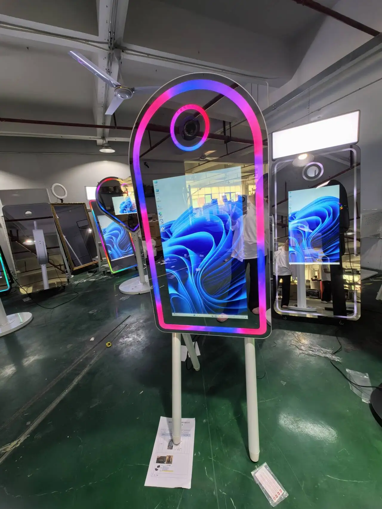 Photobooth45 Inch Arch Mirror Wedding Selfie Selfie Photo Booth Software Machine Interactive Touch Magic Camera And Printer Phot