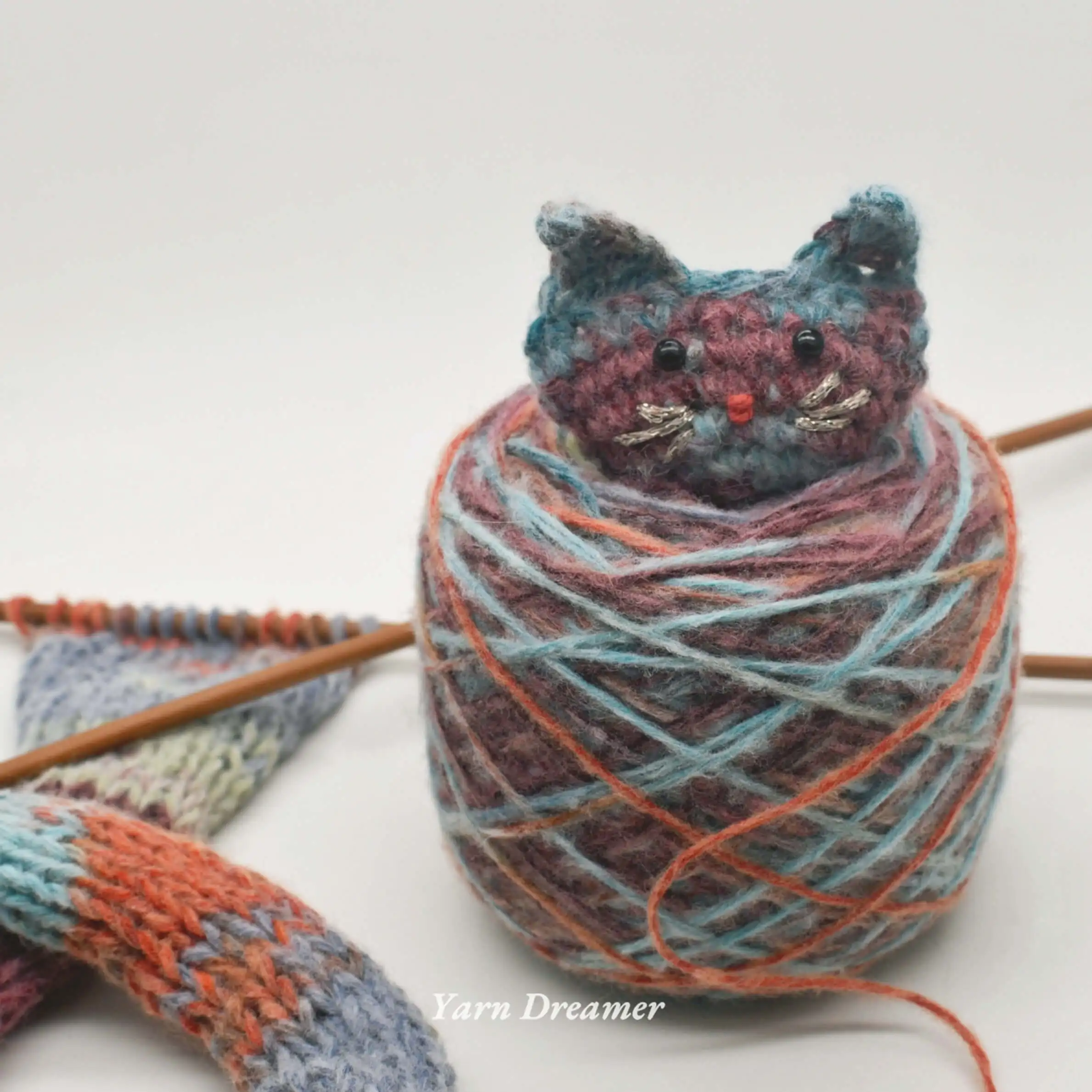Variegated Ombre Yarn for Crochet Thread Self-Striping Knitting Yarns Aesthetic Blue Brown Orange Gradient Crochet Yarn in Bulk