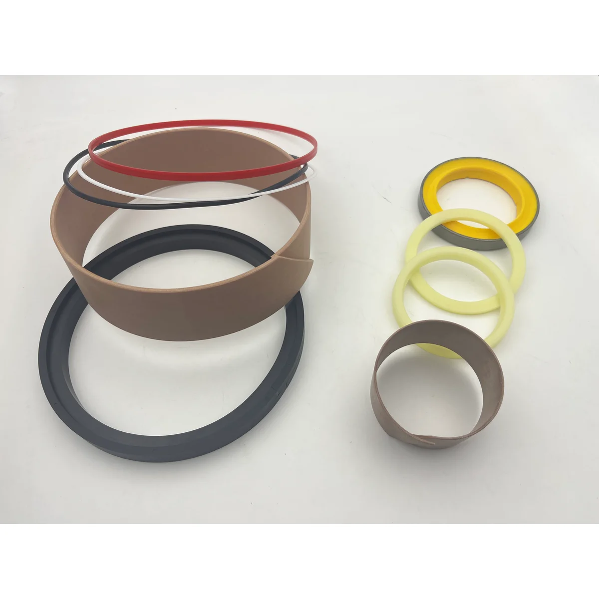 

Комплект уплотнений гидроцилиндра для фронтального погрузчика 980C 980F, номер детали 243-5818 (2435818)