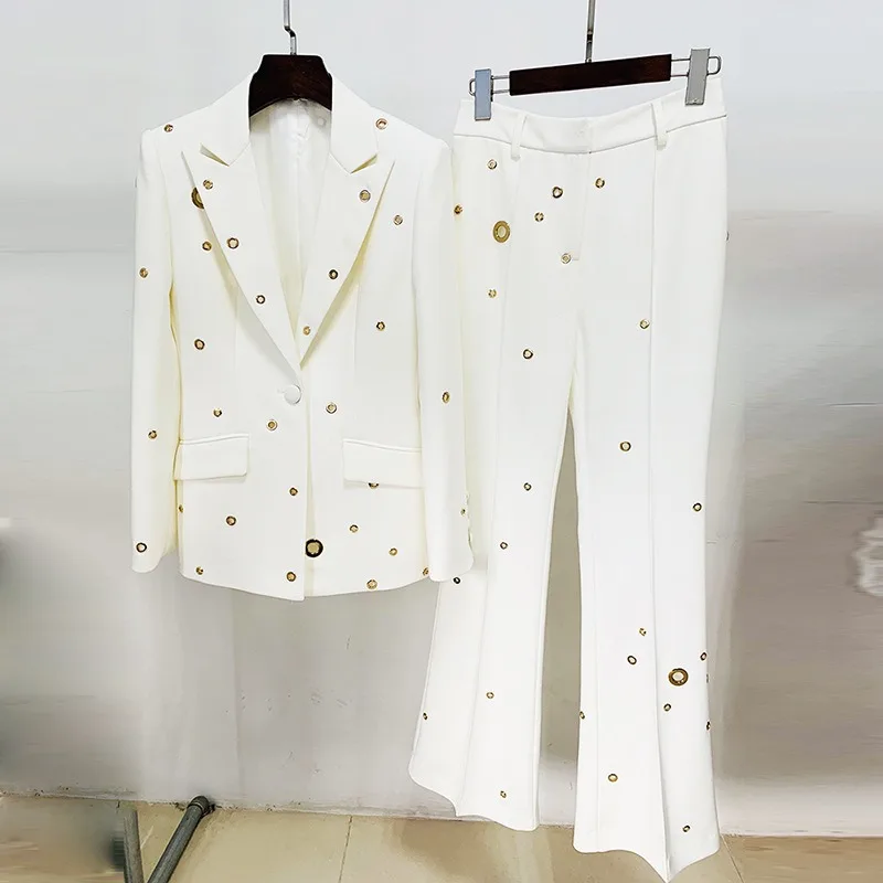 Stile americano unico foro per rivetti di alta qualità pista pesante Blazer bianco e nero abiti 2 pezzi pantaloni set Design straordinario