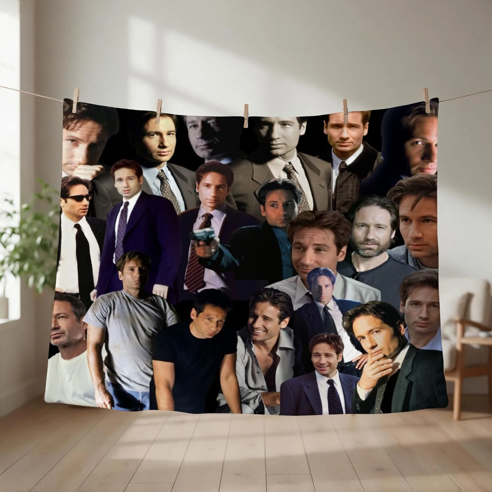 David Duchovny - Fox Mulder photo collage Throw Blanket couch cozy soft plush fuzzy picnic outdoor blanket