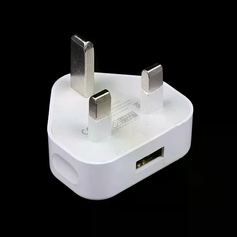 Universal UK Plug 3 Pin Wall Charger Adapter With 1/2 USB Ports Charging Mobile Phone Charging Charger