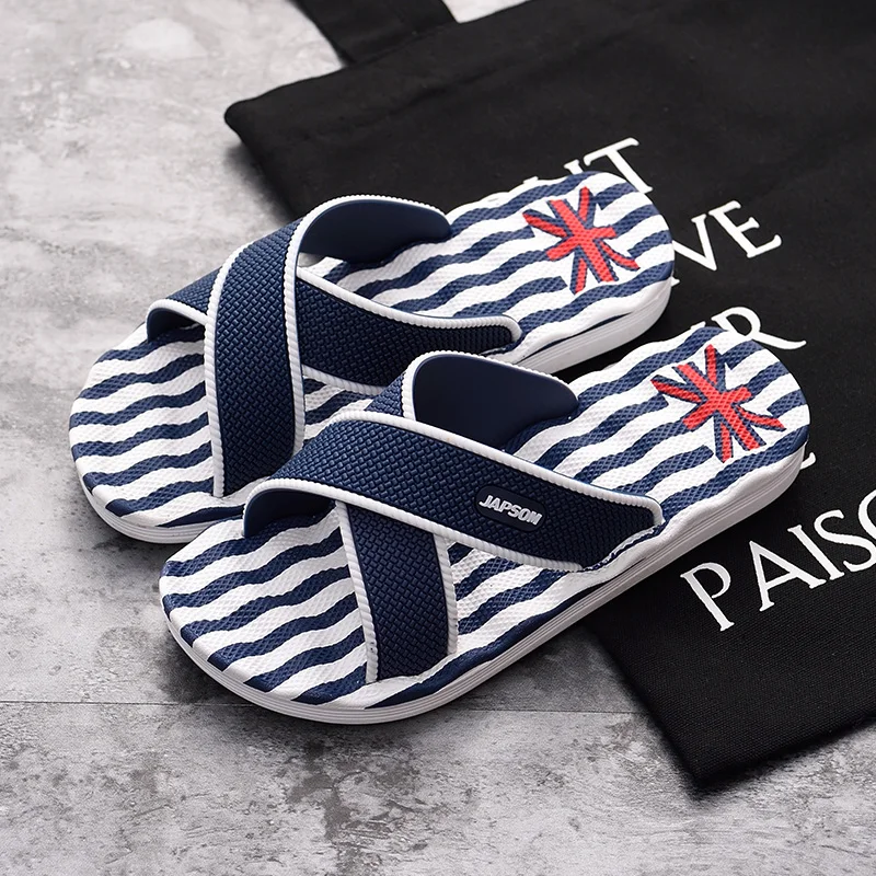 

HKDQ Summer Slippers Men Couples Anti Slip Soft Comfortable Unisex Slides Indoor Color-Block Design Bathroom House Shoes Women