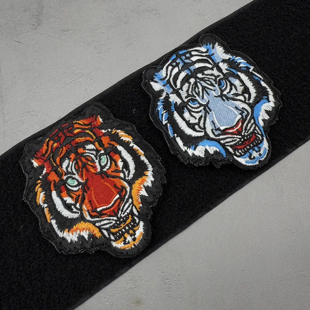 Parche táctico bordado tigre de la selva para mochila MOLLE - imagen 2