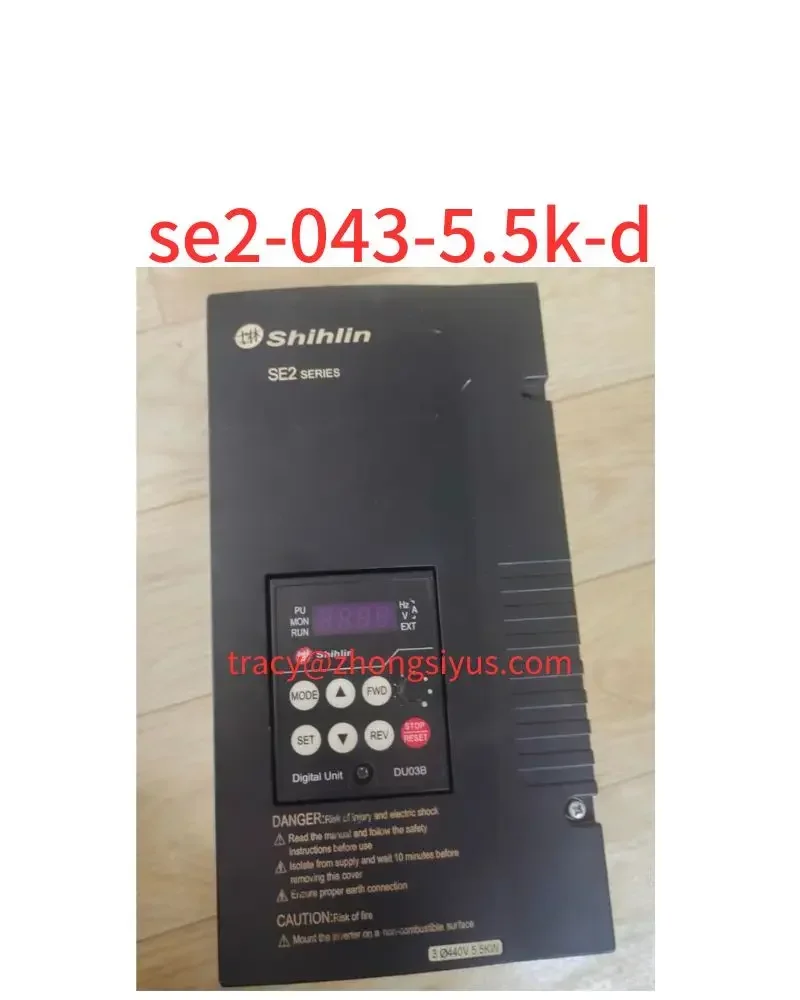 

Used frequency converter se2-043-5.5K-D 5.5kw 380V