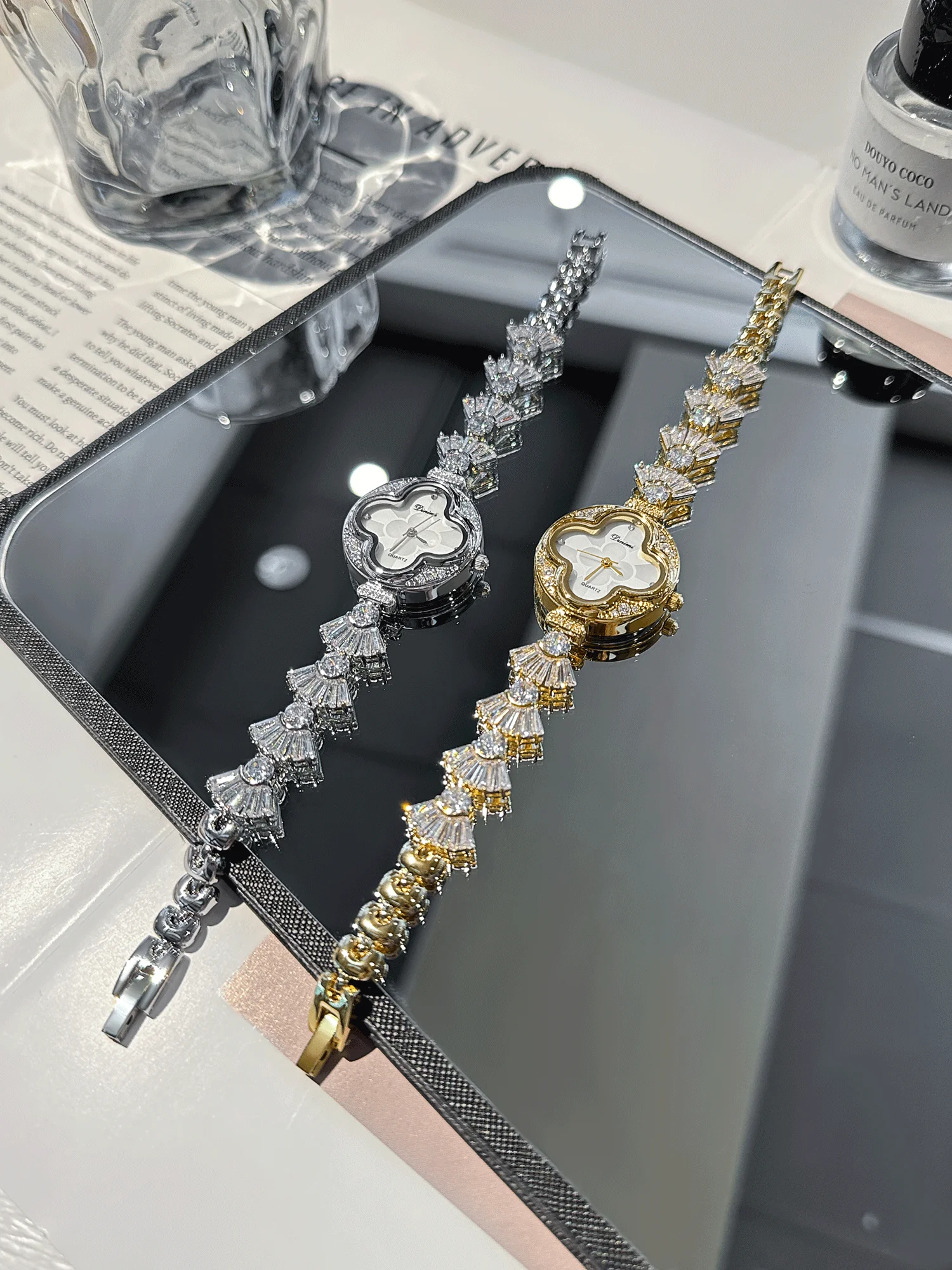 

Стильные женские часы с браслетом из четырехлистного клевера, роскошный минималистичный дизайн, элитный подарок для нее