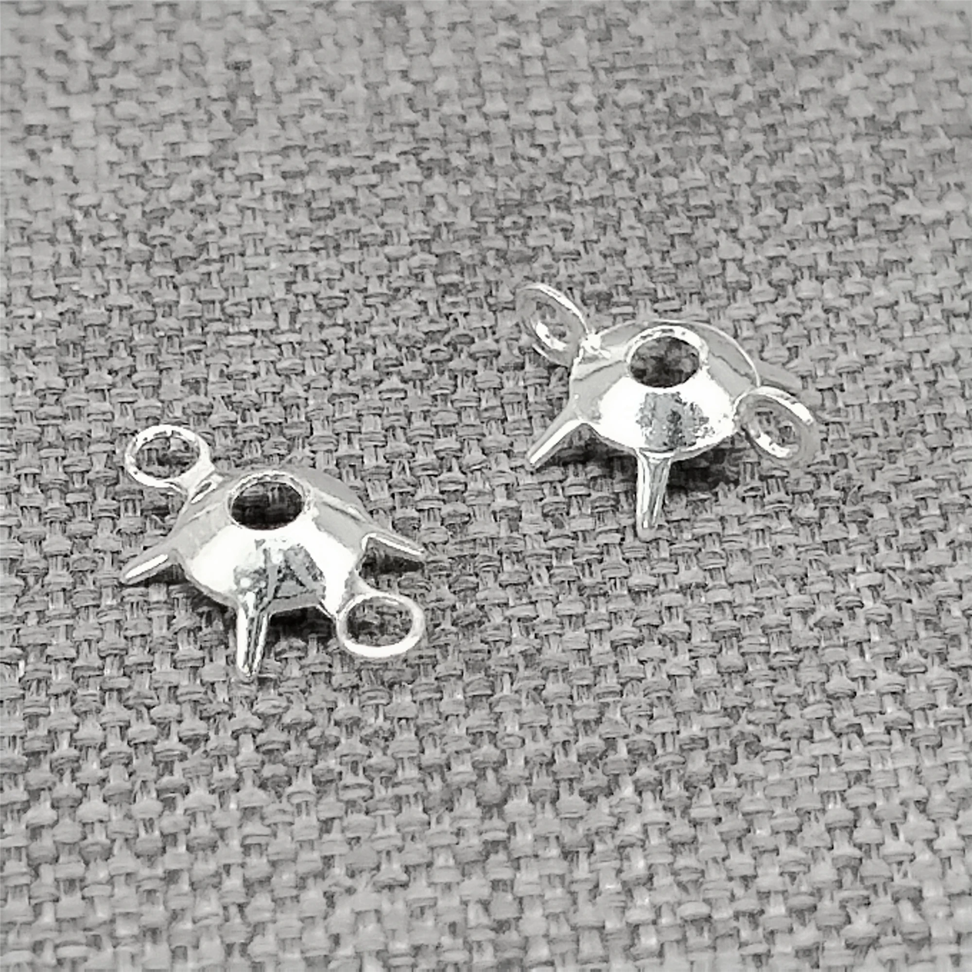 50 Sterling Silver Bezel Settings for 4mm Stone 925 Silver 4 Prong Claw Connector Setting