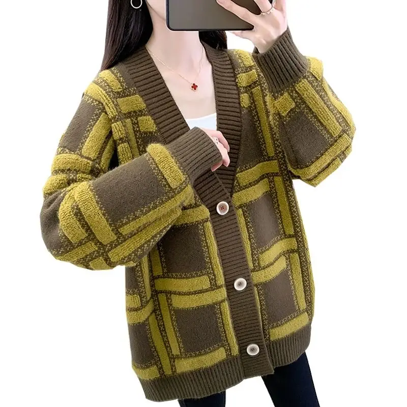 Autumn and Winter Checkered Contrast Knitted Cardigan Women\'s 2023 New Korean Version Loose and Fashionable Women\'s Coat