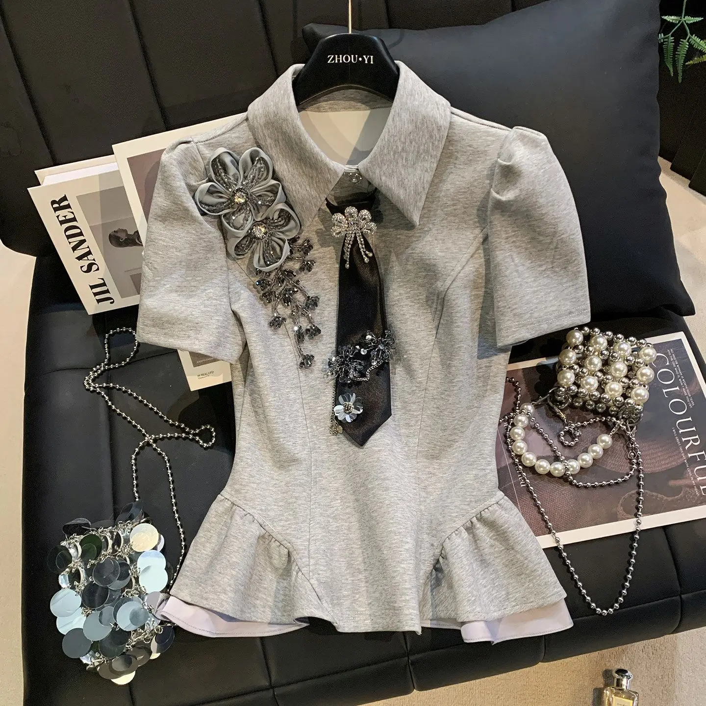 high-end custom gray three-dimensional flower rhinestone tie short-sleeved top 2026 summer new waist T-shirt