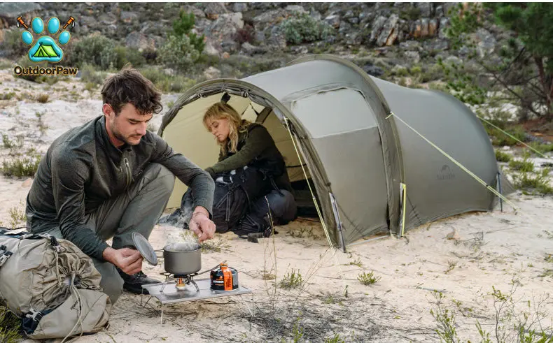 UL Lightweight Hiking Tent Outdoor Camping Camping Large Space Tunnel Tent