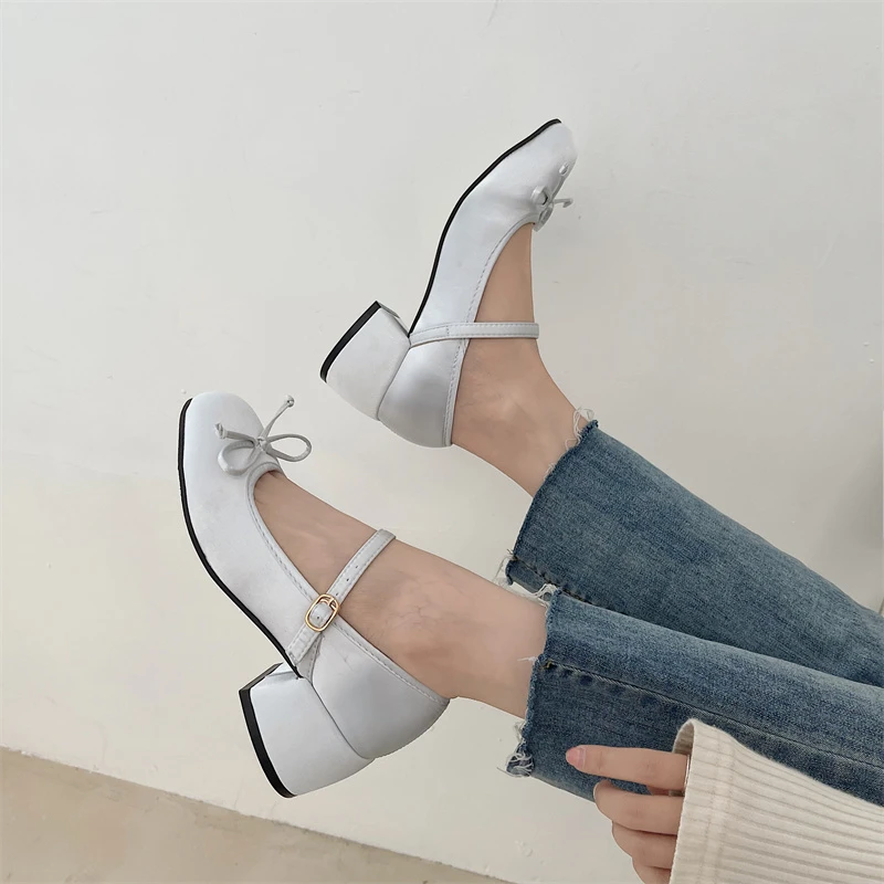 Neue dicke Ferse Schuh elegante Schleife Lolita Schuhe College Girls High Heels Pumps Mode Frauen Sandalen Tanz schuhe Mary Janes Schuhe