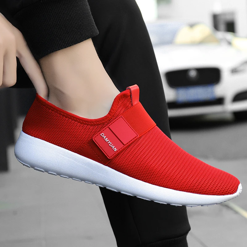 

Damyuan Light Slip-on Running Shoes Breathable Casual Men's Sports Shoes Fashion Large Size Outdoor Gym Jogging Men's Sneakers