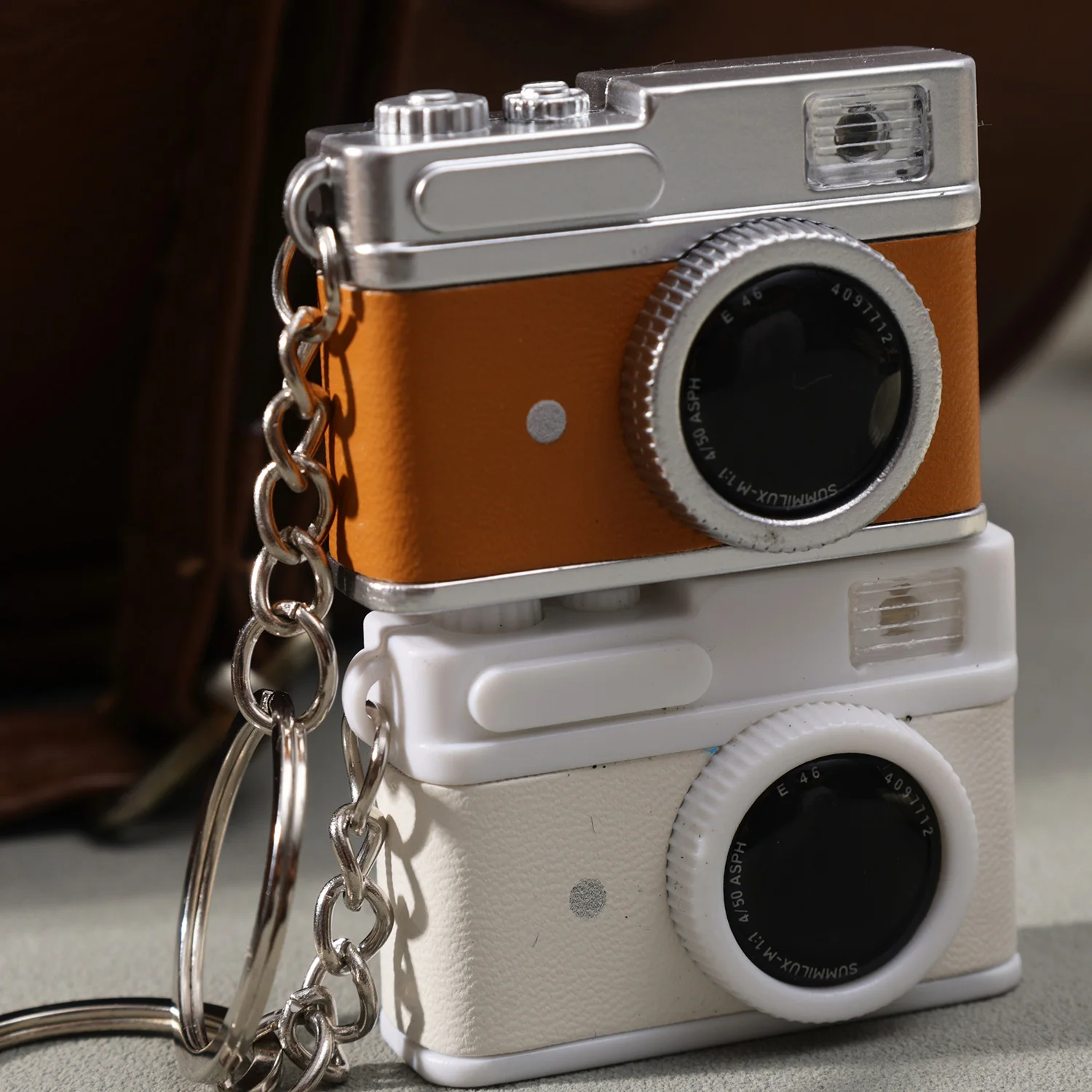 Funny Coffee Glow Camera Keychain for Kids Gifts  Decor Toy Can Shine for Labubu Accessory Pendant Bag Charm