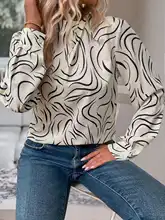 Blusa de mujer talla grande con estampado abstracto y cuello torcido, botón en la espalda, manga larga, holgada y elegante para el trabajo