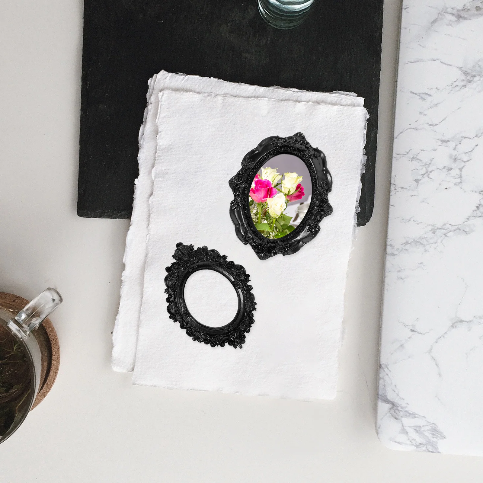 

4Pcs Vintage Resin Photo Frame Small Picture Display Multi-Functional Jewelry Holder Decorative Vintage Home Ornament