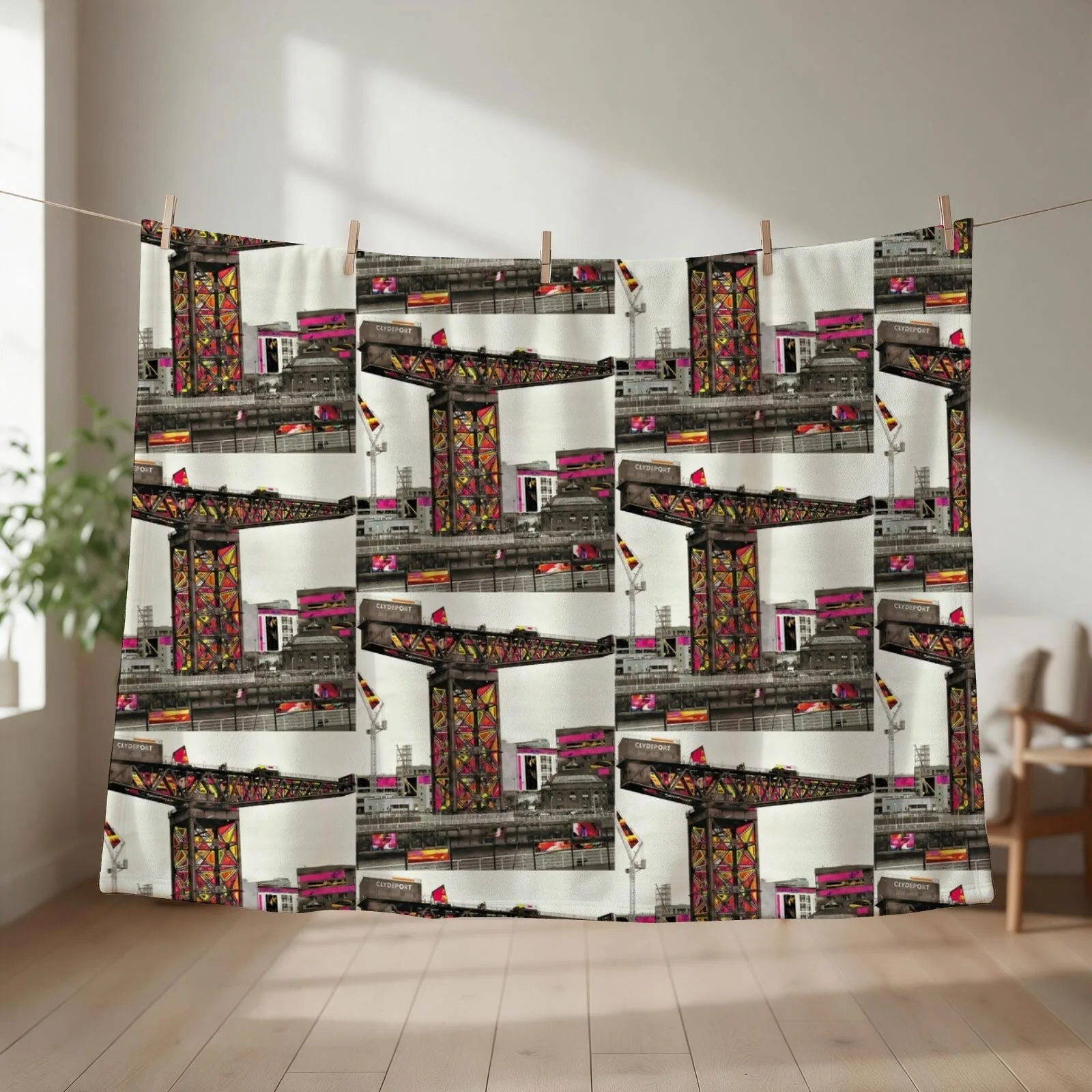 Finnieston Crane, Glasgow Throw Blanket Nap Travel Large Plush Blankets