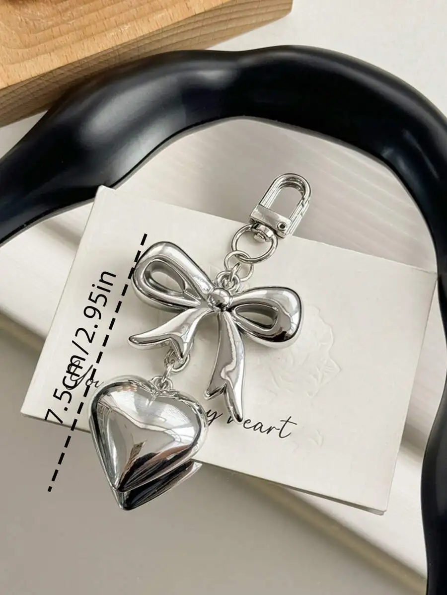 

Fashion Silver Tone Heart And Bow Keychain For Women Valentine Gift