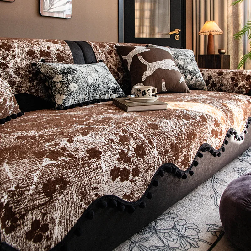 Retro Blooming Flowers Chenille Sofa Cushion Irregular Four-Season Non-Slip Sofa Cover Anti-Scratch Seat Cushions with Fur Balls