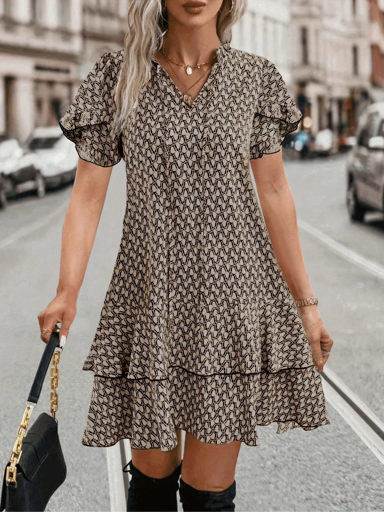 Plus Size Women's Fashion Ruffle Hem Short Sleeve Dress Ladies Casual Floral Print Dress All Over Print Tiered Layer Dress