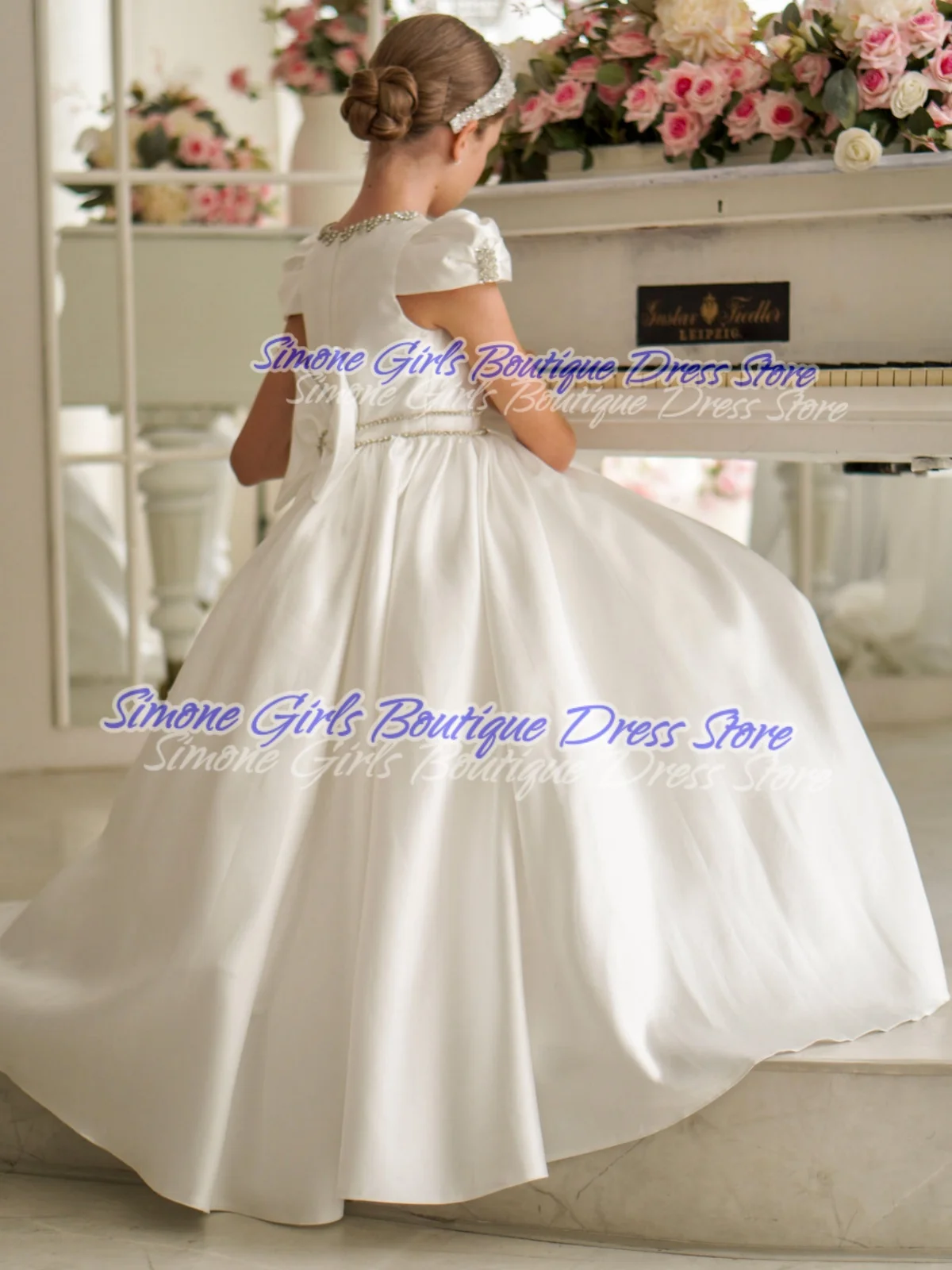 퍼프 슬리브 O 넥 반팔 진주 장식 새틴 플라워 걸 드레스 댄스 공연 첫 성찬식 생일