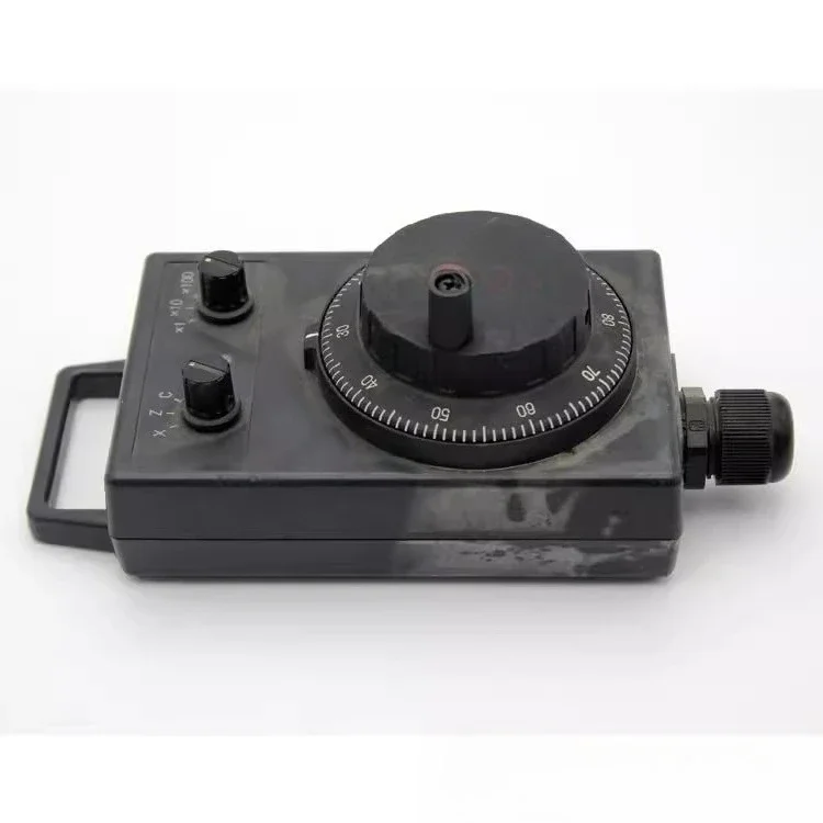ل FANUC A860-0203-T011 تستخدم عقارب كهربائي مولد نبضات يدوية A860-0203-T011 المستخدمة