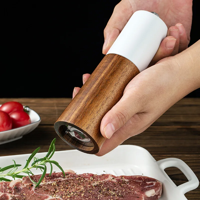 New Manual Salt Pepper Grinder Sets Solid Wood Spice Pepper Mil Adjustable Ceramic Grinder Kitchen Salt Spoon Pepper Grinding