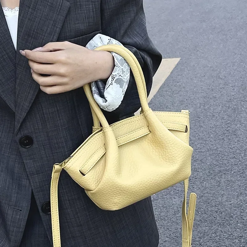 

2025 Euro - US Retro Women's Bucket Bag - Light Luxury Portable Casual Shoulder Messenger