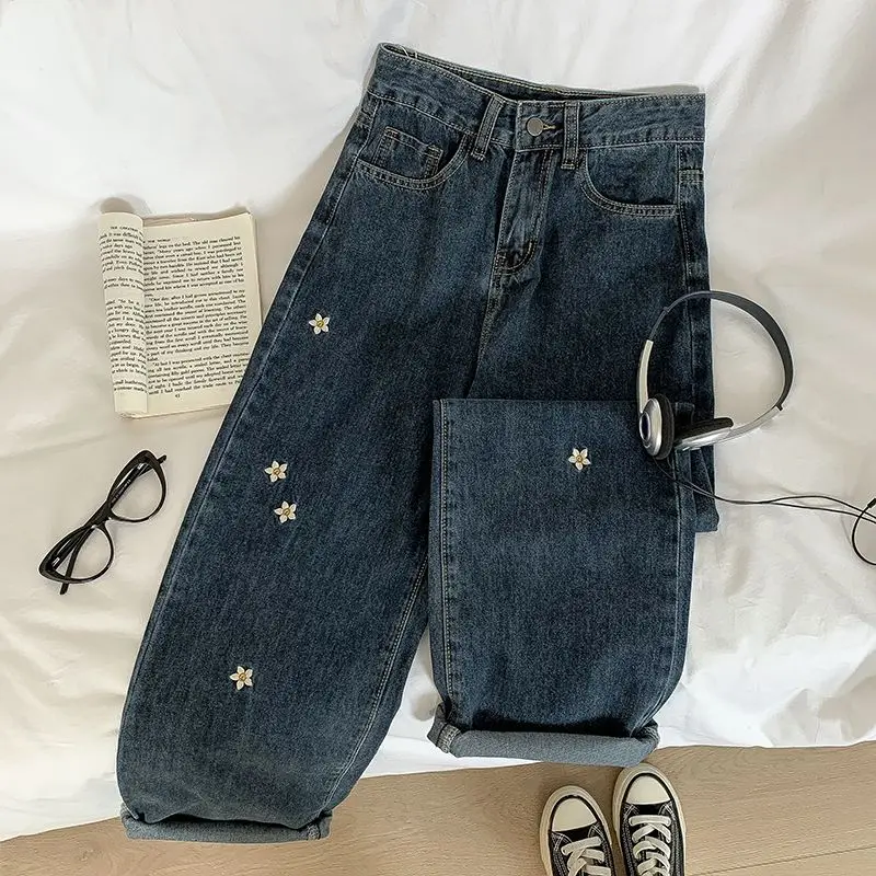 

Jeans Embroidery Flower High Waist Women Cute Straight Loose Wide Leg Denim Pant Casual Female Commute Versatile Trousers