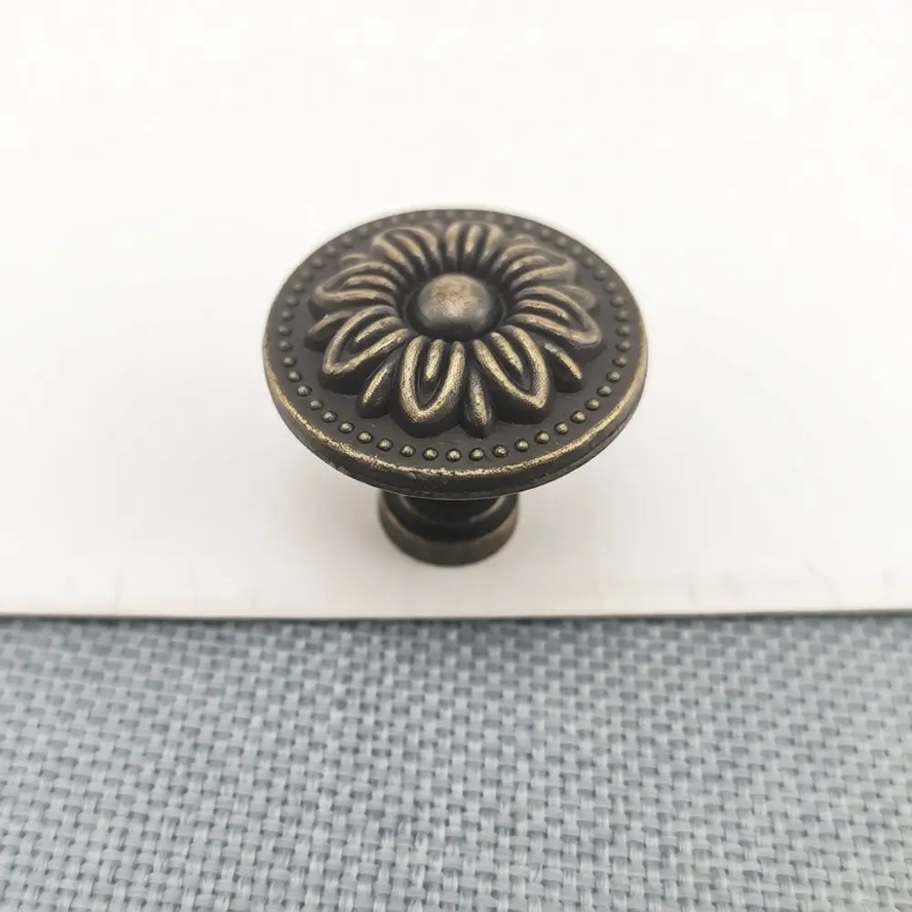 Vintage Style Drawer Knob Zinc Alloy Cabinet Handle Floral Round Pull For Kitchen Wardrobe Dresser Decorative Furniture