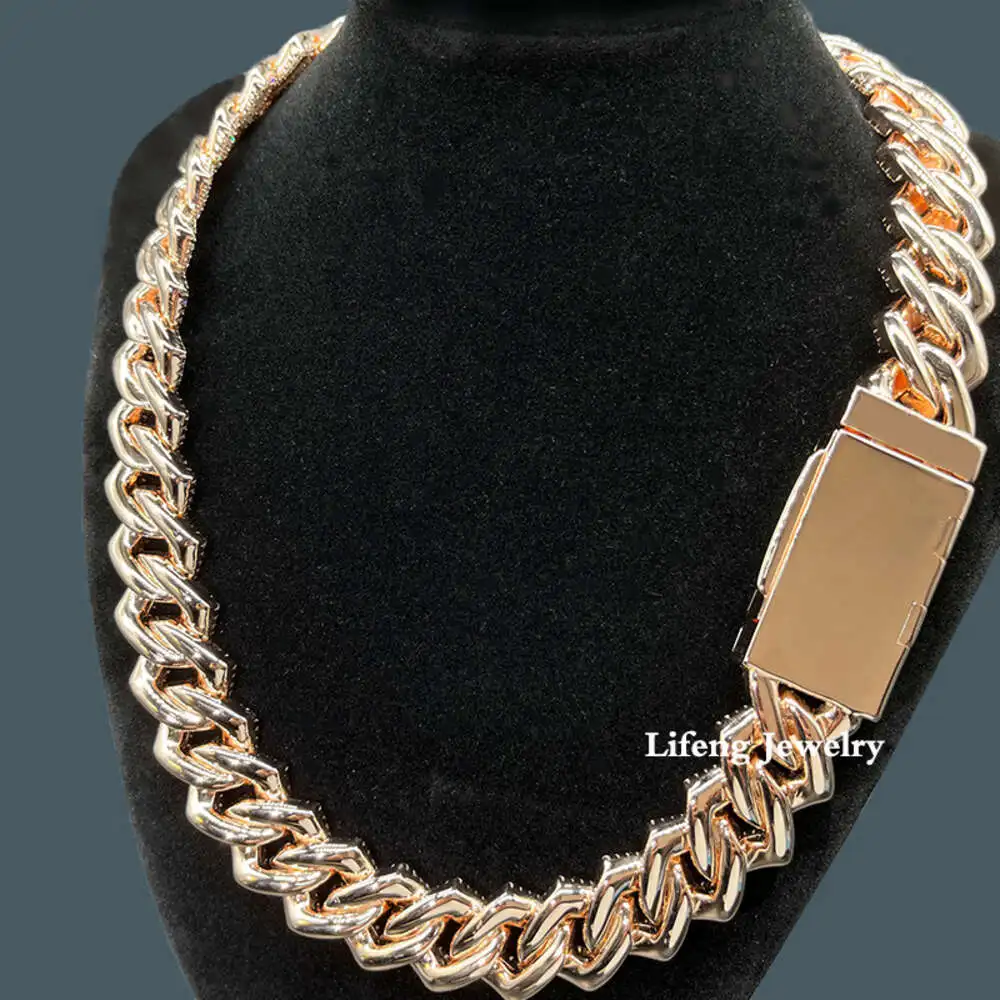 Luxury Customization Baguette Moissanite Diamond Cuban Necklace Full Iced Out Hiphop Cuban Link Chain Pass the Diamond Test Neck