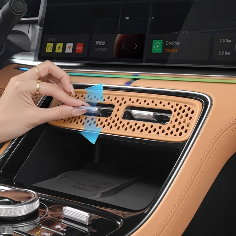 Central Control Trend Protective Cover & AC Blocking Cover for Geely Galaxy A7 - Car Decorative Accessories