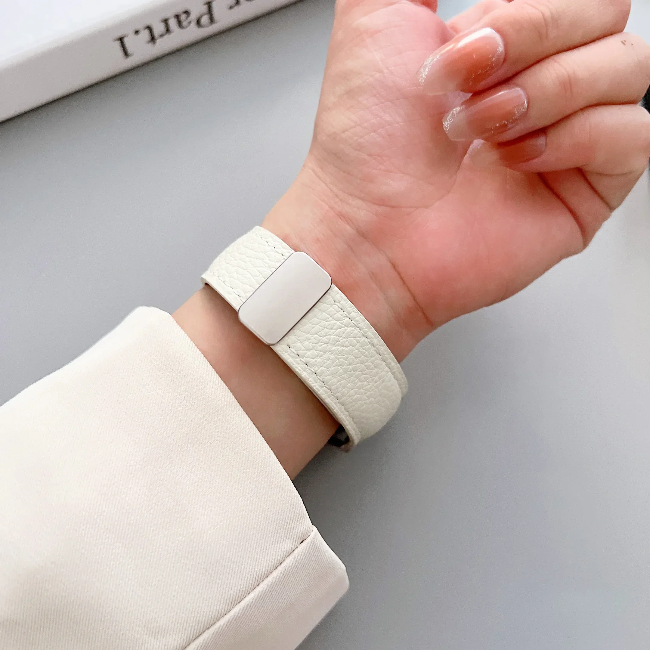 20 مللي متر 22 مللي متر حزام من الجلد لساعة سامسونج جالاكسي 7 6 5 4 40/44 مللي متر 6/4 سوار مغناطيسي كلاسيكي لساعة هواوي GT5 4Pro GT3 46 مللي متر