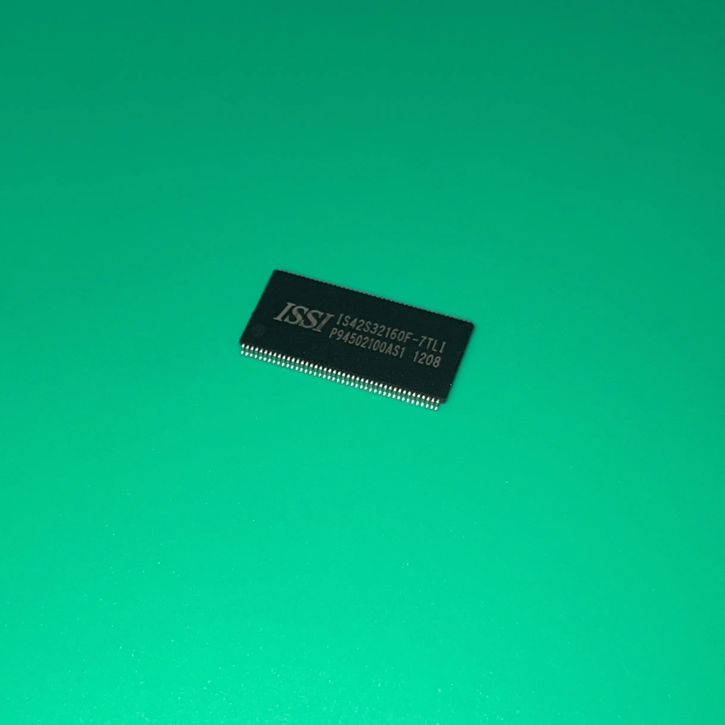 

IS42S32160F-7TLI TSOP86 IS42S32160F-7 TLI IC SDRAM 512MBIT 143MHZ 86TSOP IS42S32160F7TLI IS42S32160F-7TLI-TR IS42S 32160F-7TLI