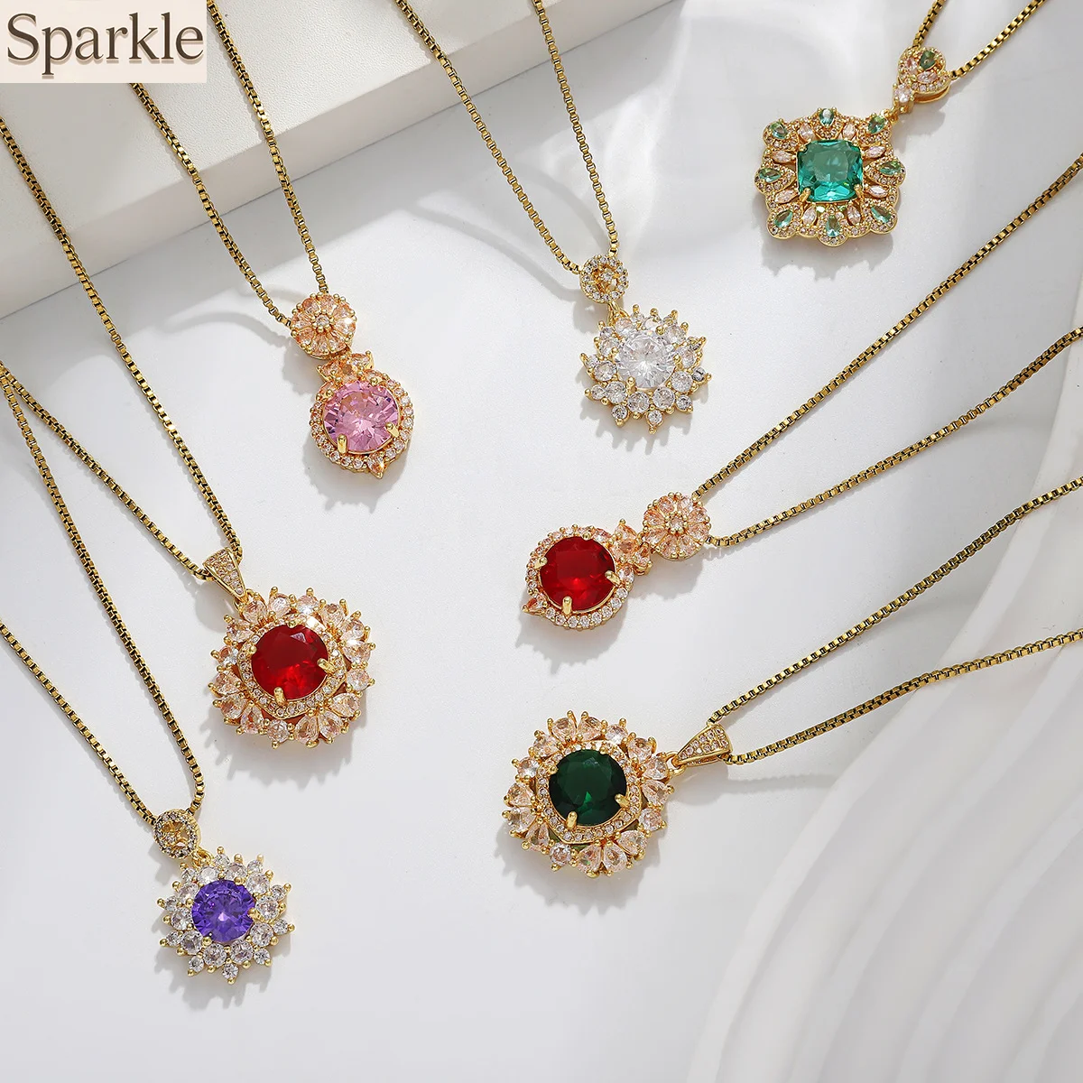 

Retro designed Multi-colored Pendant Necklaces For Women Luxurious Zircon Elegant Trend Jewelry Girls Gifts Wedding Party