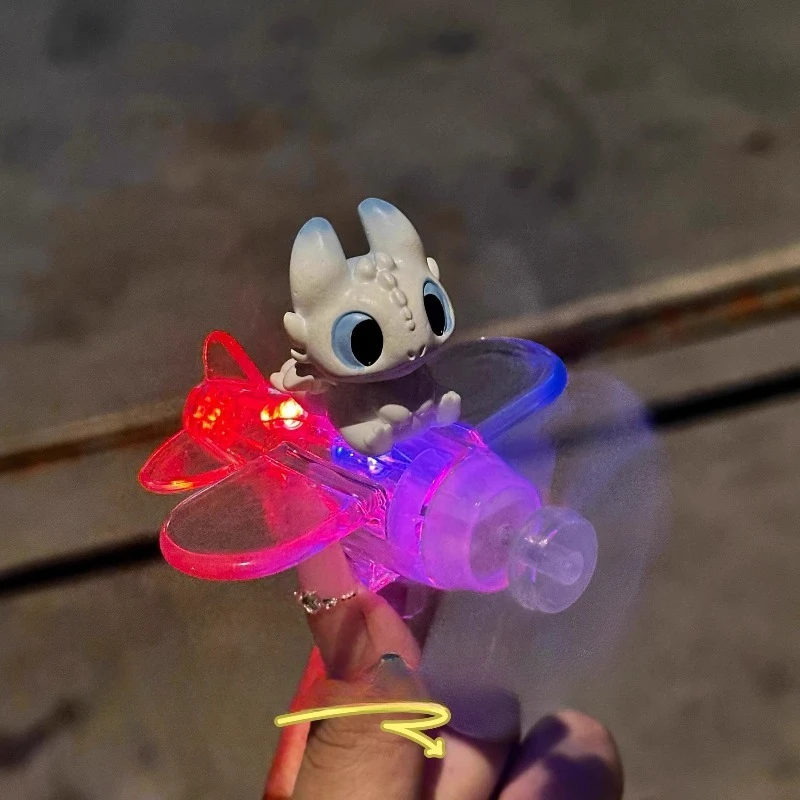 ألعاب أنيمي جديدة بدون أسنان تعمل بالرياح باعثة للغضب الليلي لطيف ضوء غضب طائرة صغيرة سكوتر كهربائي ديكور الدراجة الإلكترونية #6