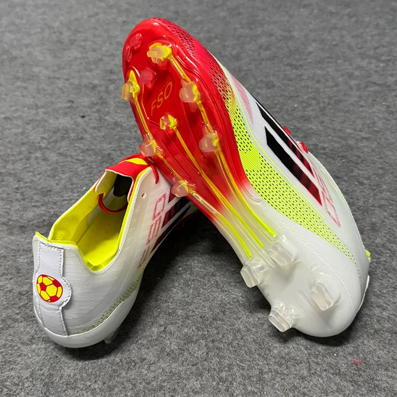 

High Quality Men Football Shoes Society Cleats Soccer Shoes Professional Fast Football Field Boots TF/FG Sneaker Indoor Training