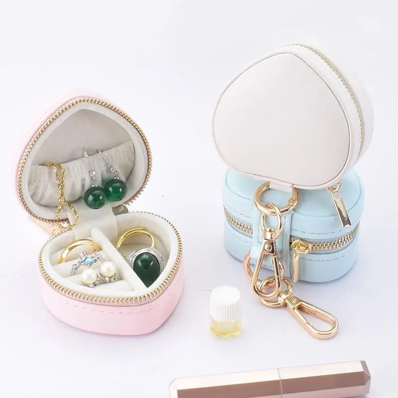 

Mini Jewelry Box Keychain Jewelry Display Earring Organizer Portable Ring Box Heart-shaped Minimalist Travel Bag Pendant