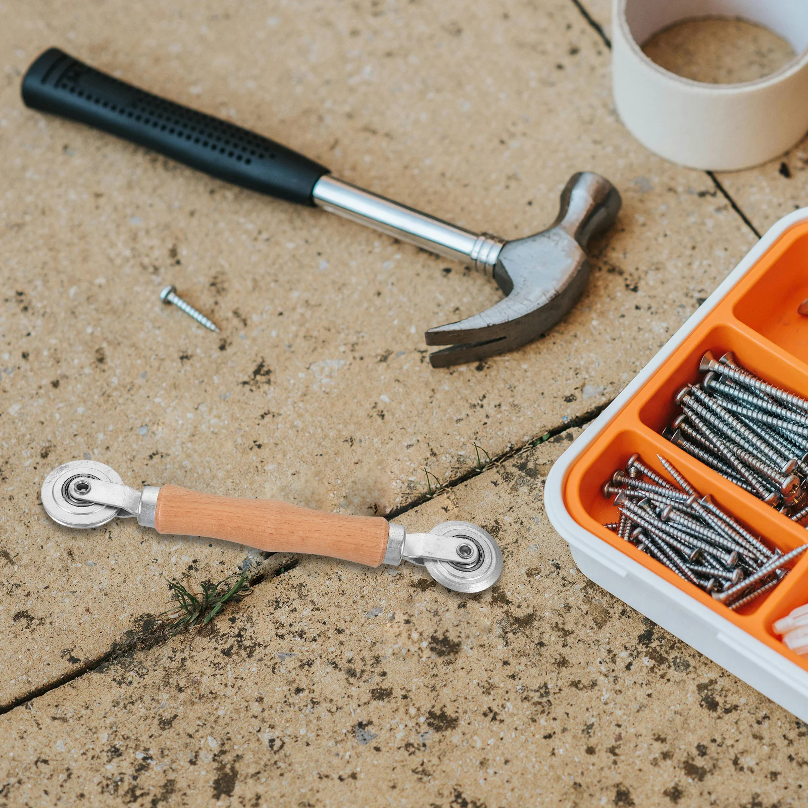 Cast Iron Pressure Strip Tool Wood Handle Screen Roller Bearing Smooth Operation Window Screen Installation Repair Kit