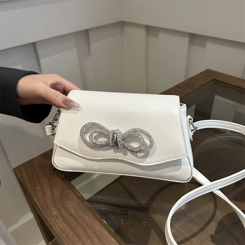 Bow fashion Internet celebrity small bag women  early spring new versatile ins shoulder messenger bag small square bag women