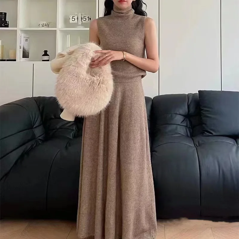 

2024 New Autumn And Winter Women's Knitted Three-piece Complete Autumn And Winter Women's Suit Turtleneck Sundress Fashion Set