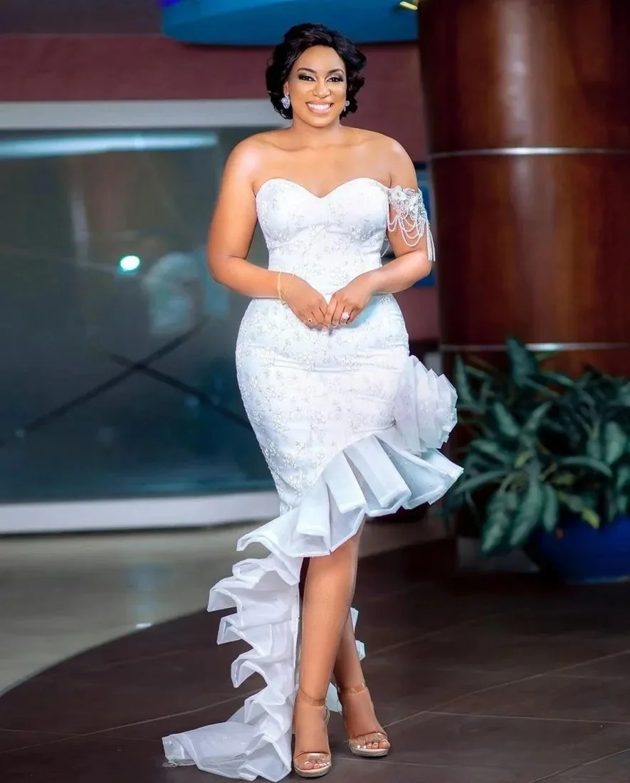 Robe de mariée sirène africaine personnalisée pour mariée, grande taille, Illusion d'épaule asymétrique, dentelle perlée, mariage