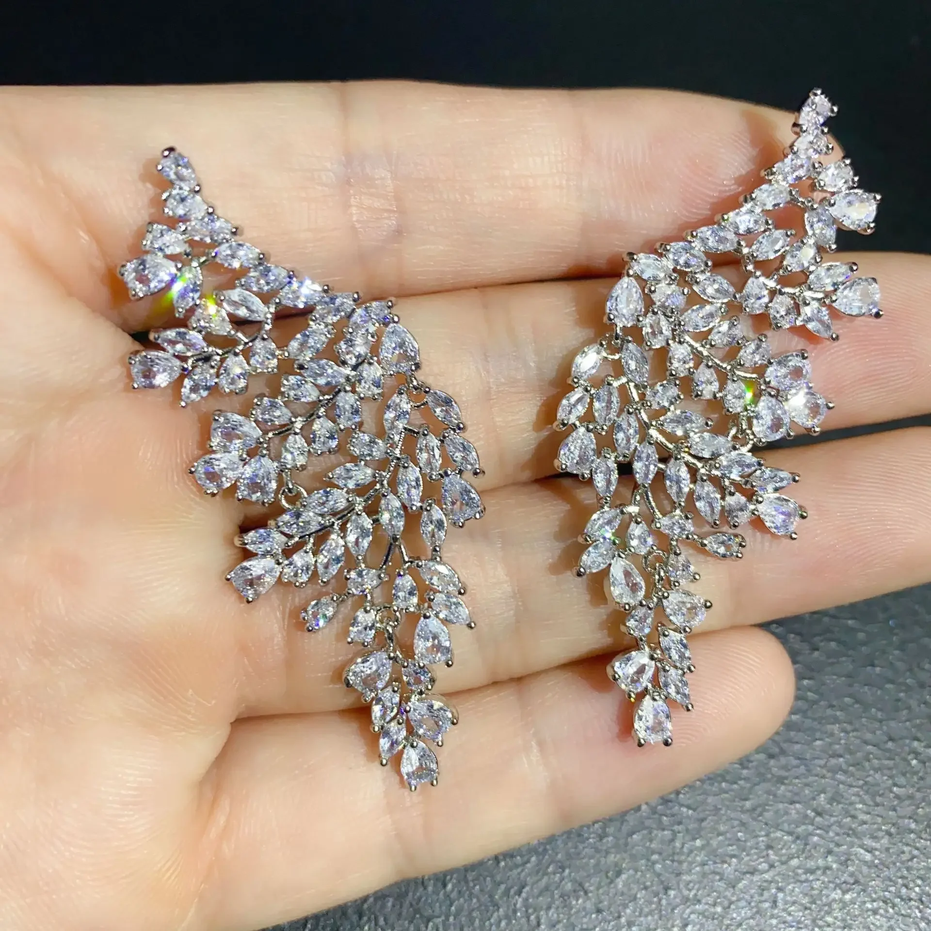 

silver gold color leaf earrings women sweet jewelry shiny symmetrical plant earrings dinner party jewelry gift