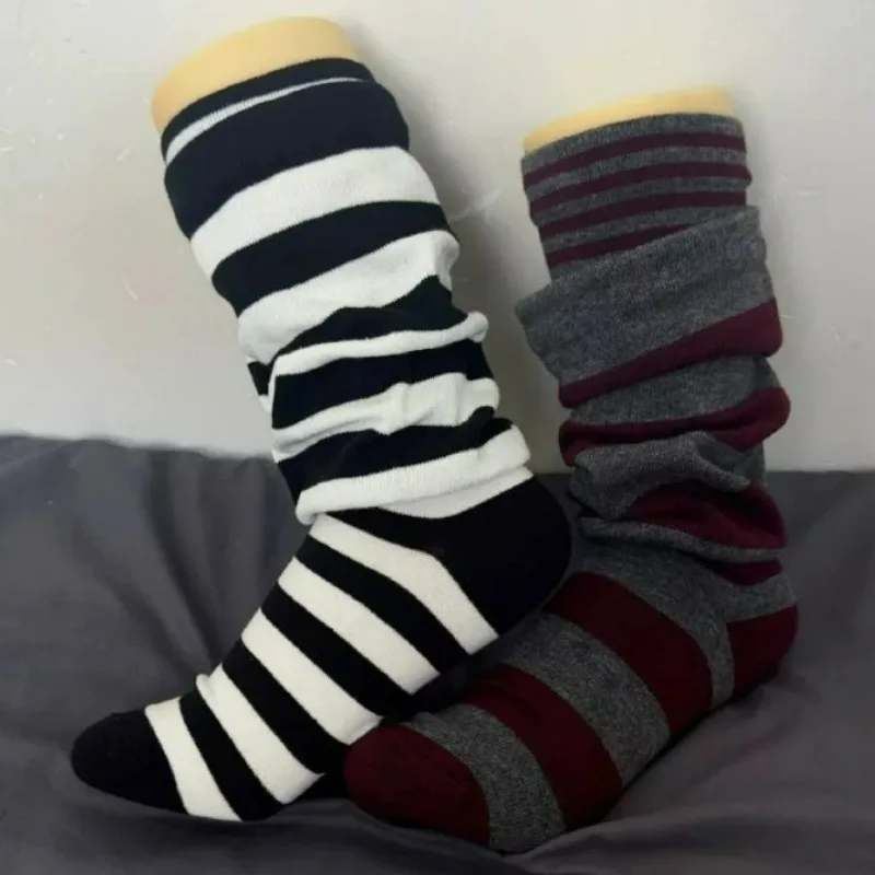 Harajuku طبقة مزدوجة جوارب السيقان مخطط تقسم اللون جوارب أنبوبية طويلة غطاء الساق شتاء دافئ العجل جوارب خليط الجوارب
