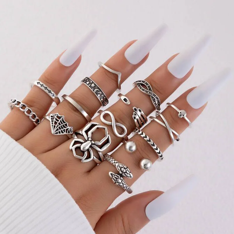 Tocona Vintage Personalized Dark Butterfly Skull Hollow Face Multi Piece Ring Punk Geometric Metal Ring Set Halloween Gifts